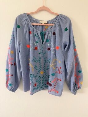 Love stitch Blue Pinstripe Embroidered Peasant Blouse size small